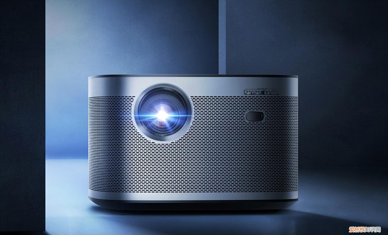 家用投影仪哪个好?大眼橙、极米、坚果等10款投影仪推荐