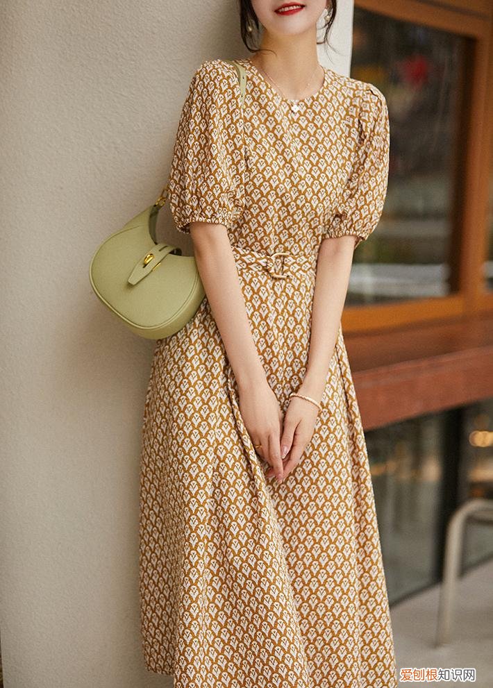 中年女人必买的真丝连衣裙