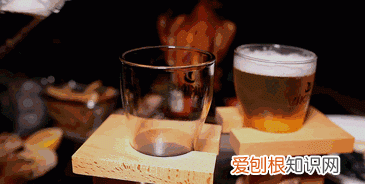 过期的啤酒能喝么有什么用 过期的啤酒到底能不能喝