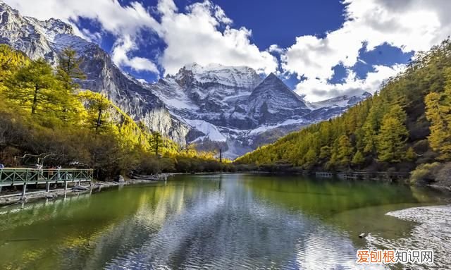 稻城亚丁旅游景点海拔多少米,稻城亚丁海拔最佳旅游时间