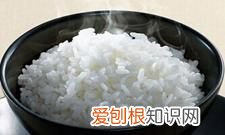 一个人蒸米饭放多少米,三个人的大米饭一般需要几碗