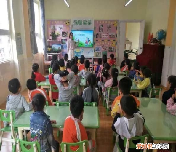 垃圾分类齐参与美丽家园共营造