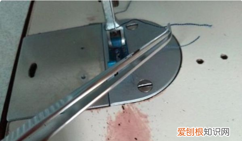 电动缝纫机如何绕线圈，怎么快速的缠缝纫机底线