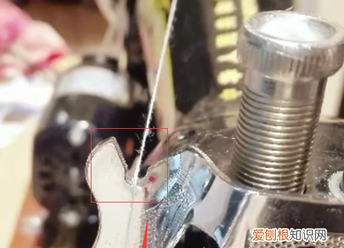 电动缝纫机如何绕线圈，怎么快速的缠缝纫机底线