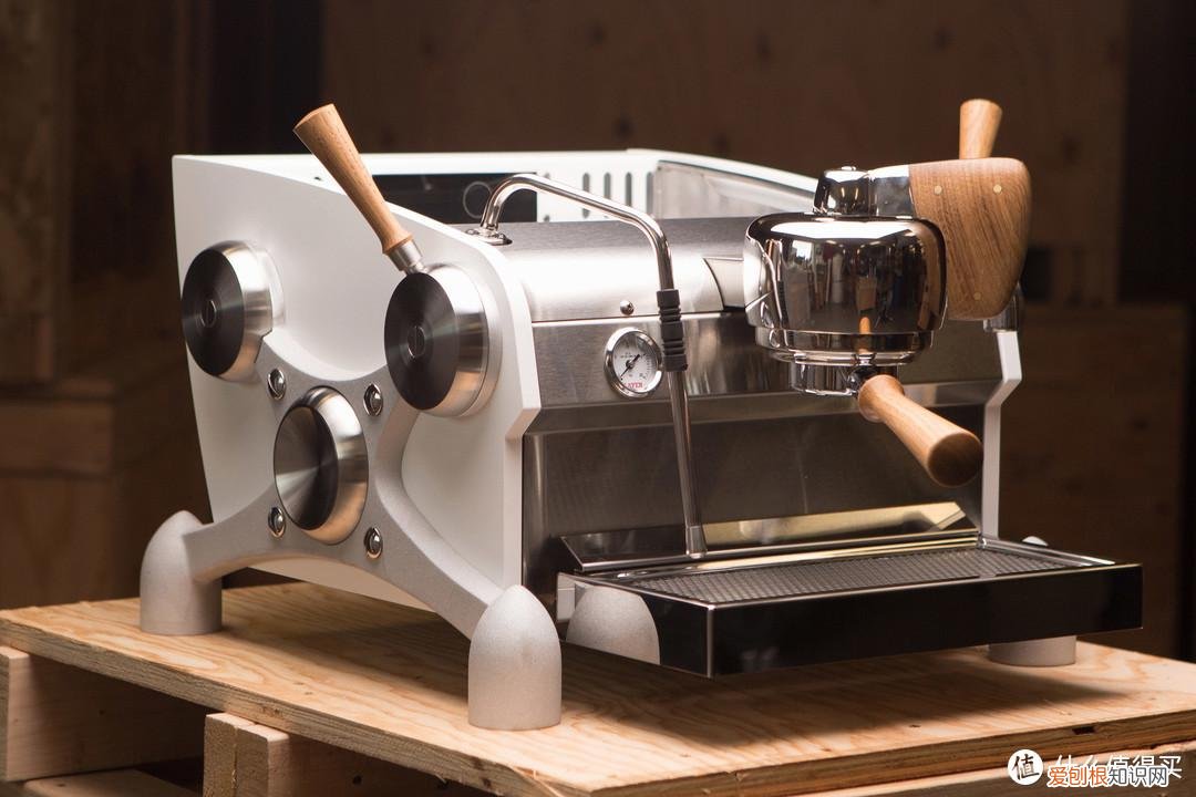 咖啡馆都在用哪些设备？(教你如何选择入门级咖啡机）