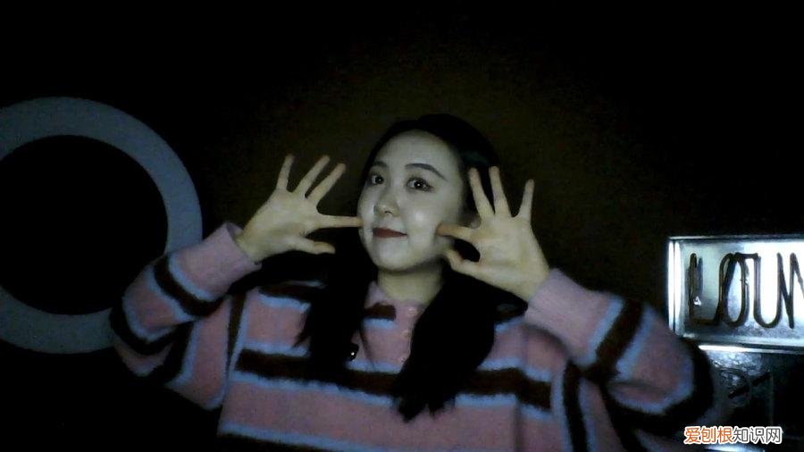 会议与直播的好拍档 ROCWARE RC08音视频一体化摄像机