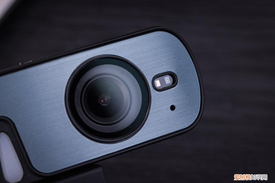 会议与直播的好拍档 ROCWARE RC08音视频一体化摄像机