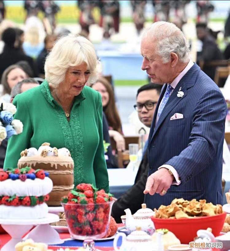 金·卡戴珊欲参加王室派对被拒，这就是哈里梅根未来与王室的距离