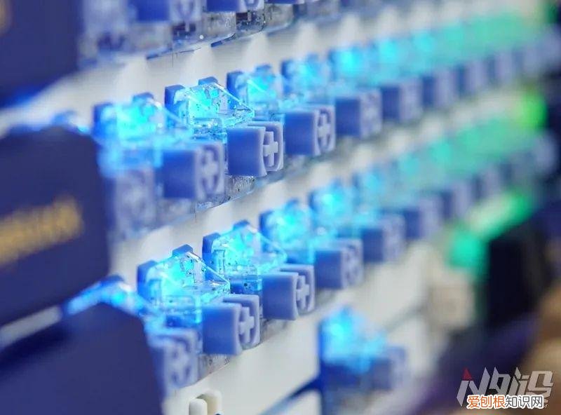新贵GM780三模无线机械键盘简评