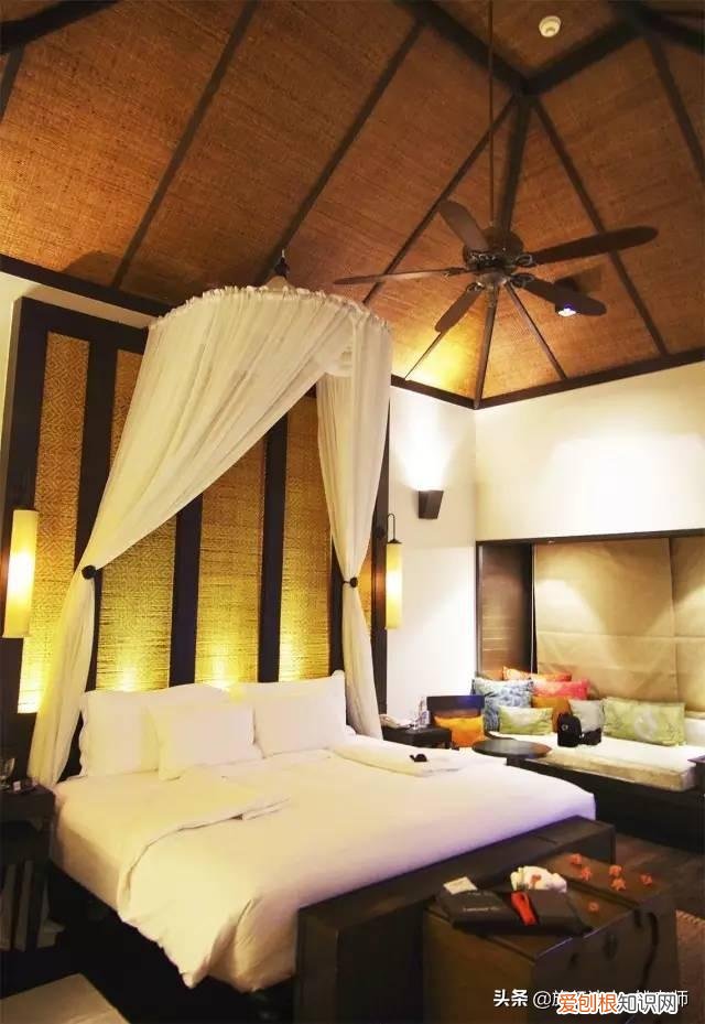 酒店测评：在酒店睡觉，也得睡个明白！(旅行达人带你了解最舒服的酒店床垫）