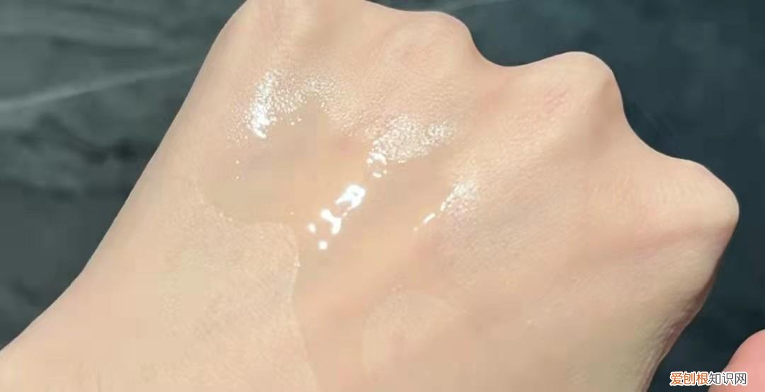 精华国货之光!这4款“国货精华”性价比超高