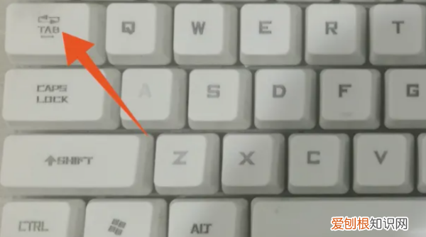 电脑两个窗口怎么切换,电脑上快速切换窗口的快捷键