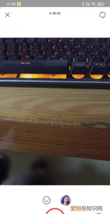 华为手机边录像边放歌怎么弄