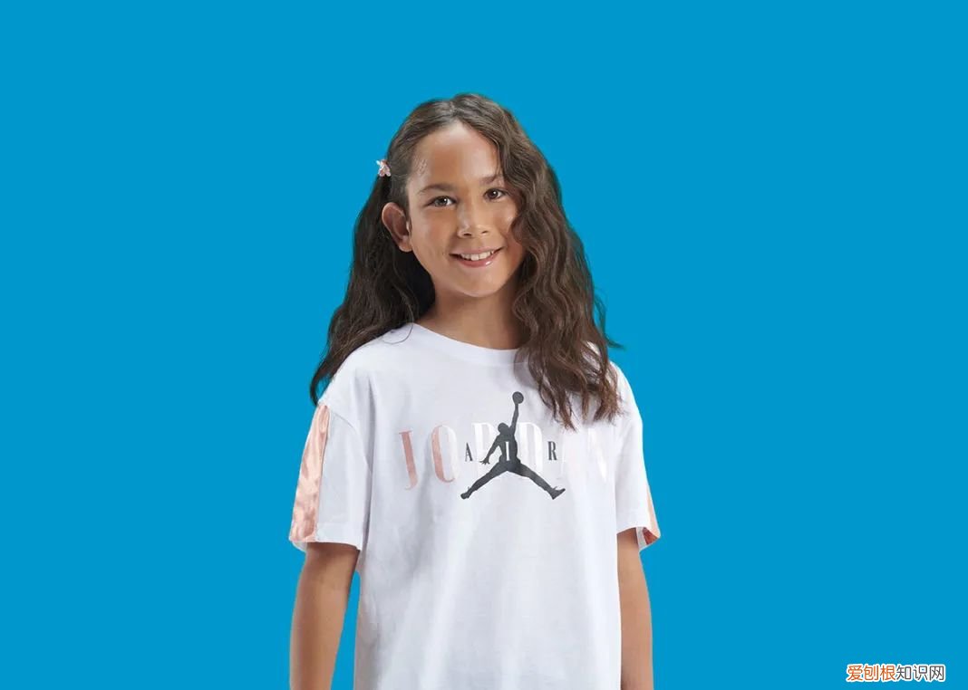 NIKE天价星空配色又来了!2023「慈善喷」发售日期泄露