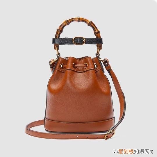 新品！！！GUCCI 上架新款 Diana 系列手袋：水桶包，旅行袋，铆钉肩带