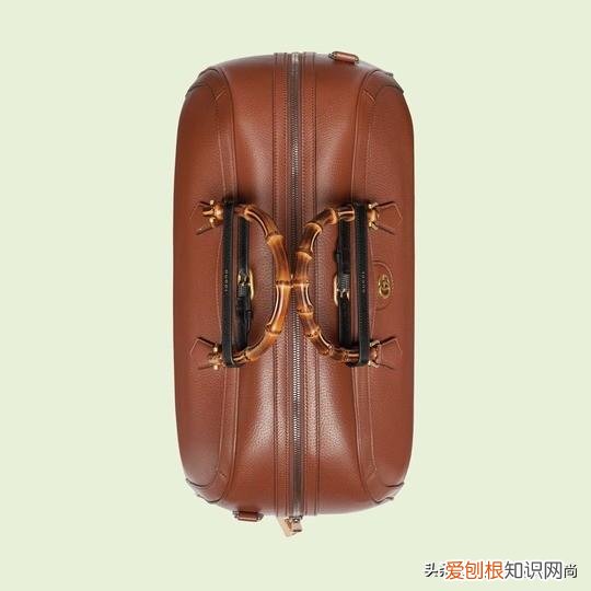 新品！！！GUCCI 上架新款 Diana 系列手袋：水桶包，旅行袋，铆钉肩带