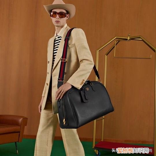 新品！！！GUCCI 上架新款 Diana 系列手袋：水桶包，旅行袋，铆钉肩带