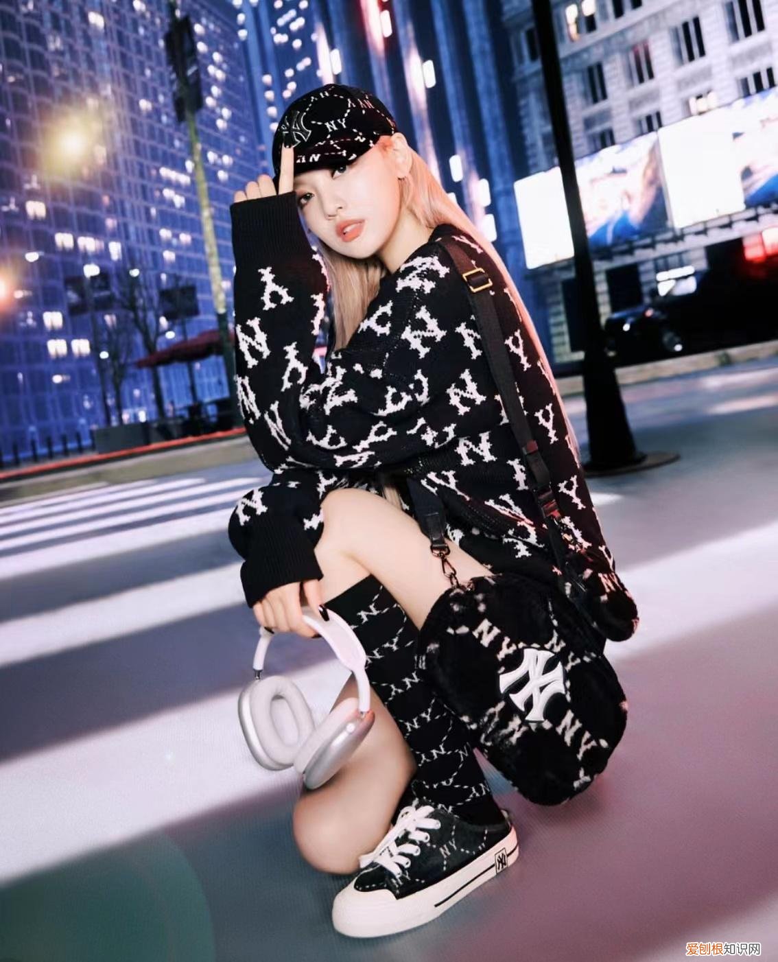 高跟鞋失宠了，踏春百搭运动鞋来袭