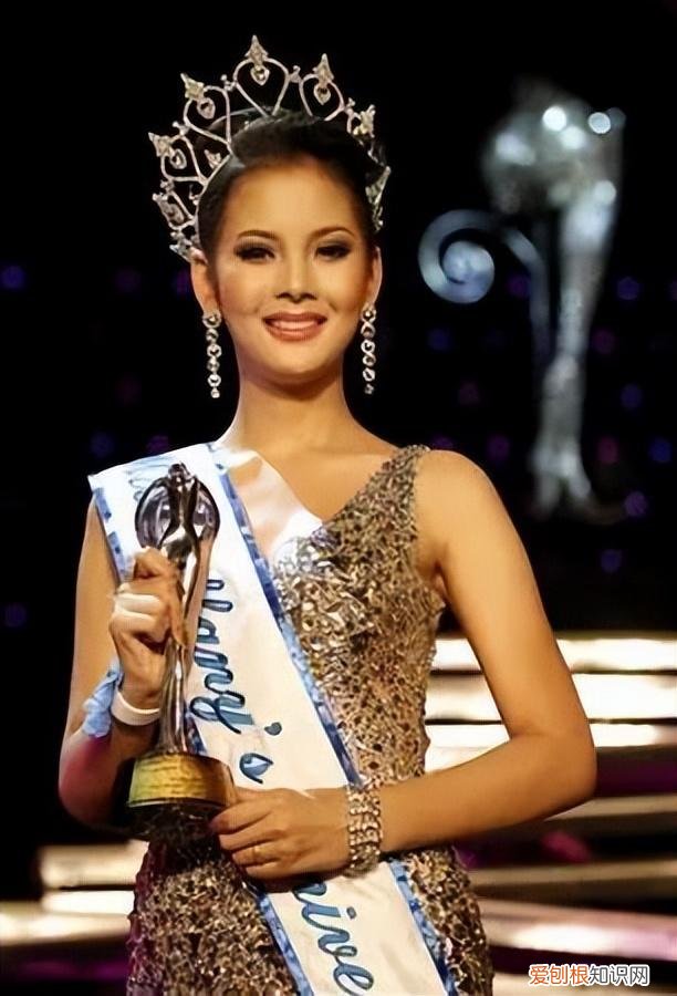 泰国最美人妖前十位，女人看了都自愧不如