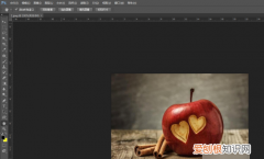 pscs6钢笔工具怎么抠图，ps怎么用钢笔工具抠图