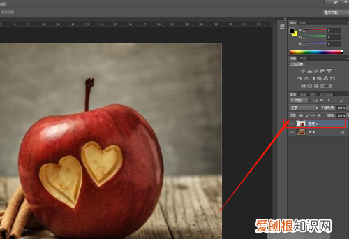 pscs6钢笔工具怎么抠图，ps怎么用钢笔工具抠图