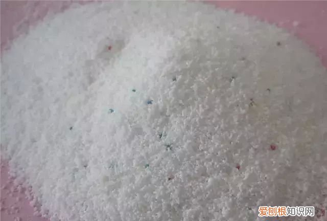 洗衣粉对人体最大的危害,洗衣粉和洗衣液哪个更安全