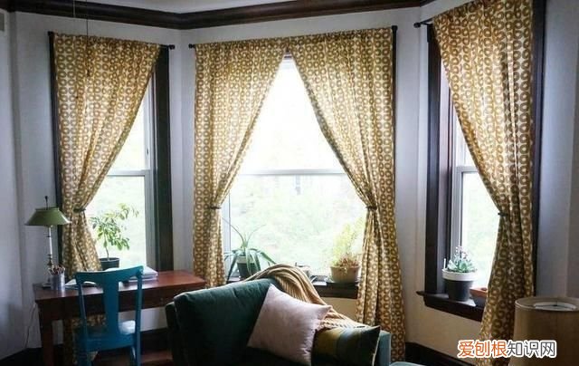 窗帘上有塑料环能用洗衣机清洗吗 窗帘太脏了能用洗衣机清洗吗