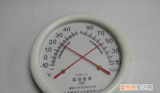 空气湿度96是潮湿，湿度80%是干燥还是潮湿