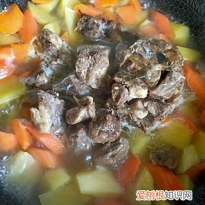 牛肉咖喱饭的做法 最正宗的做法