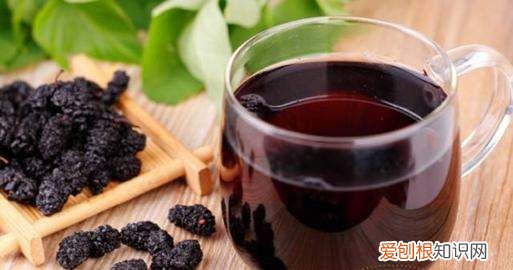 桑葚可以用来酿酒吗，桑果加冰糖可以发酵成酒