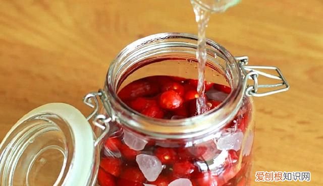 樱桃酒的简易酿制方法 樱桃酒泡多长时间就可以喝了