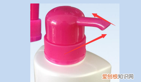 阿道夫怎么打开，阿道夫洗发水怎么打开压嘴