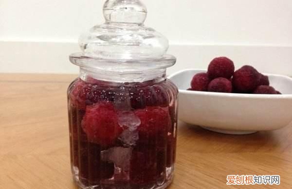 泡杨梅酒的比例是多少