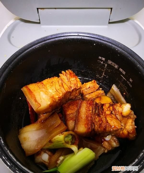 过年炖大块肉做法，过年煮大块猪肉的方法和做法