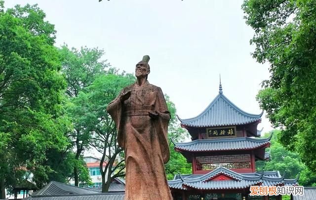 在汨罗江畔感受屈原的家国情怀