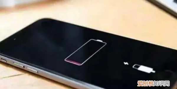iphone5怎么开机，苹果手机怎么开机按哪个键