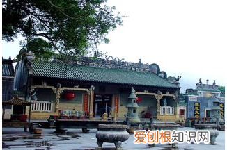 宁住庙前不住庙后这句话怎么理解 农村俗语宁住庙前不住庙后