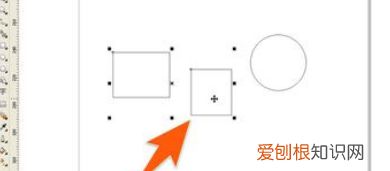 cdr如何居中对齐图片，cdr咋滴才可以居中对齐