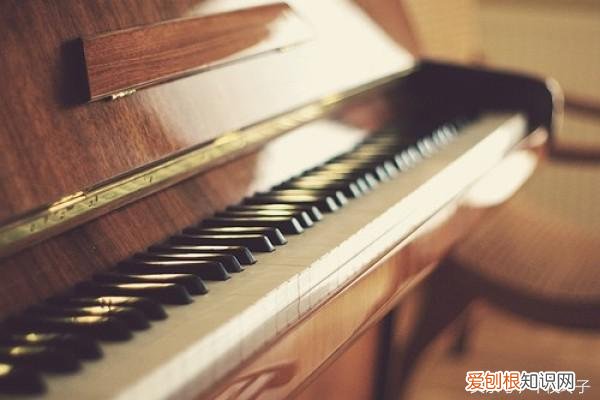 钢琴曲童年的回忆理查德克莱德曼