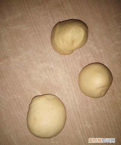 空气炸锅烤面包怎么做，用空气炸锅怎么做面包