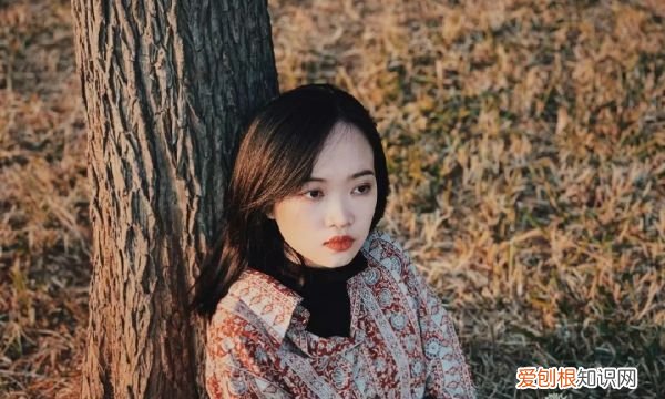 男朋友很穷怎么办，如果男朋友家里很穷怎么办