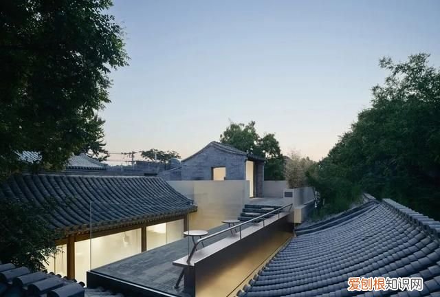 280年皇家古建筑被时尚激活-观夏国子监旗舰店