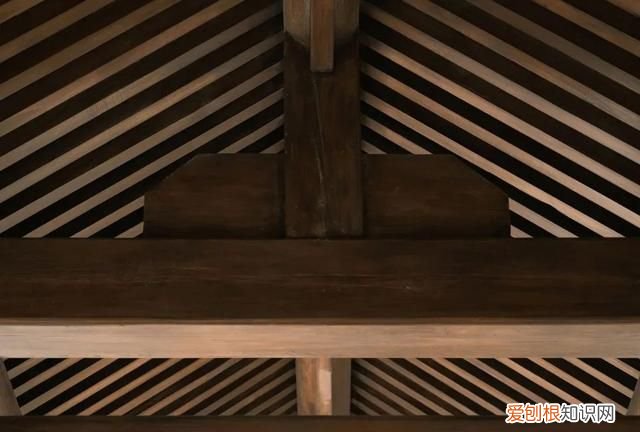 280年皇家古建筑被时尚激活-观夏国子监旗舰店