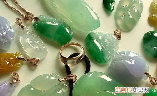 翡翠级别怎么分，翡翠的分类和等级划分标准