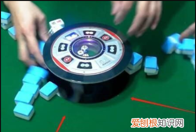 麻将机怎么控制把牌都放下去，自动麻将机怎么把牌全部放进去