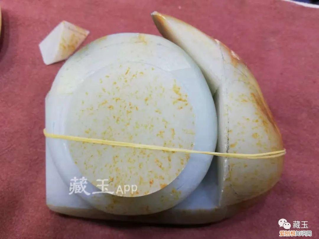 两个和田玉籽料玉镯的价格及图片，