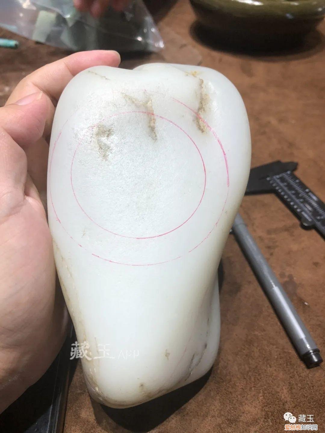 两个和田玉籽料玉镯的价格及图片，