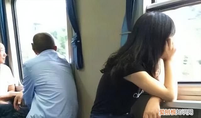 女孩子说下头男是什么意思