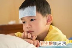 医生给宝宝用棉签掏痰吗 ，医生给宝宝用棉签掏痰吗图片
