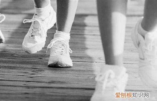 怎么下载微信运动每天的步数